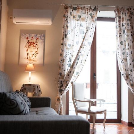 Casa Vacanze Terrasini Duomo Екстериор снимка