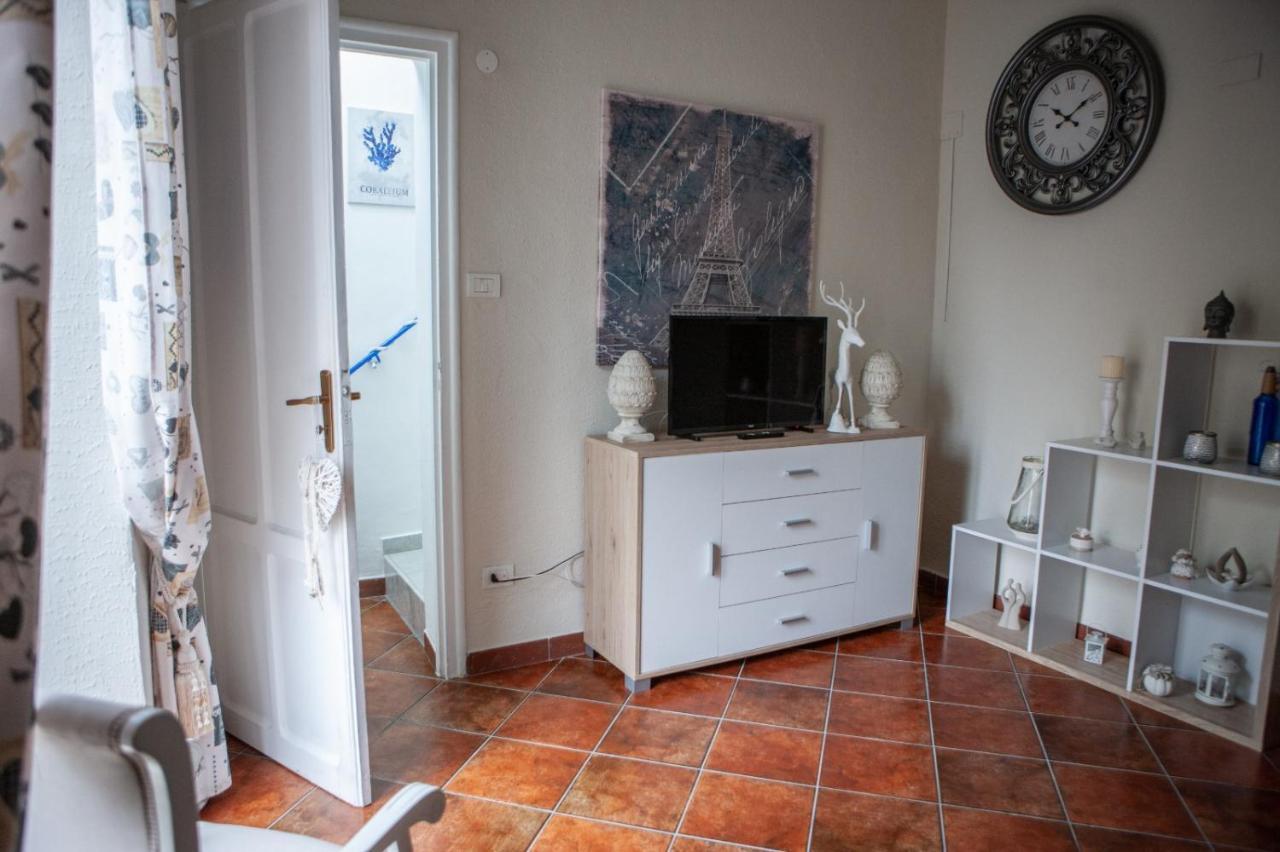 Casa Vacanze Terrasini Duomo Екстериор снимка