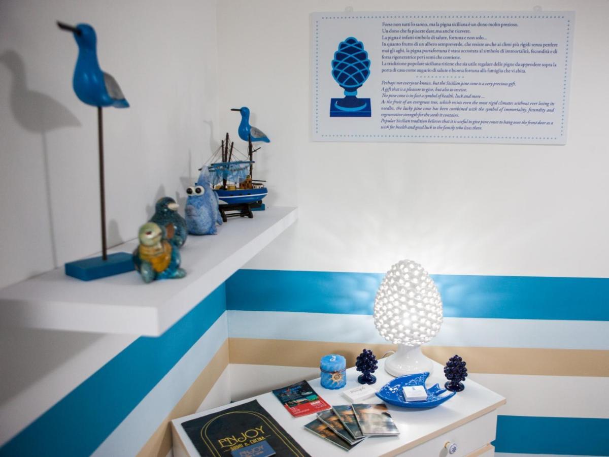 Casa Vacanze Terrasini Duomo Екстериор снимка